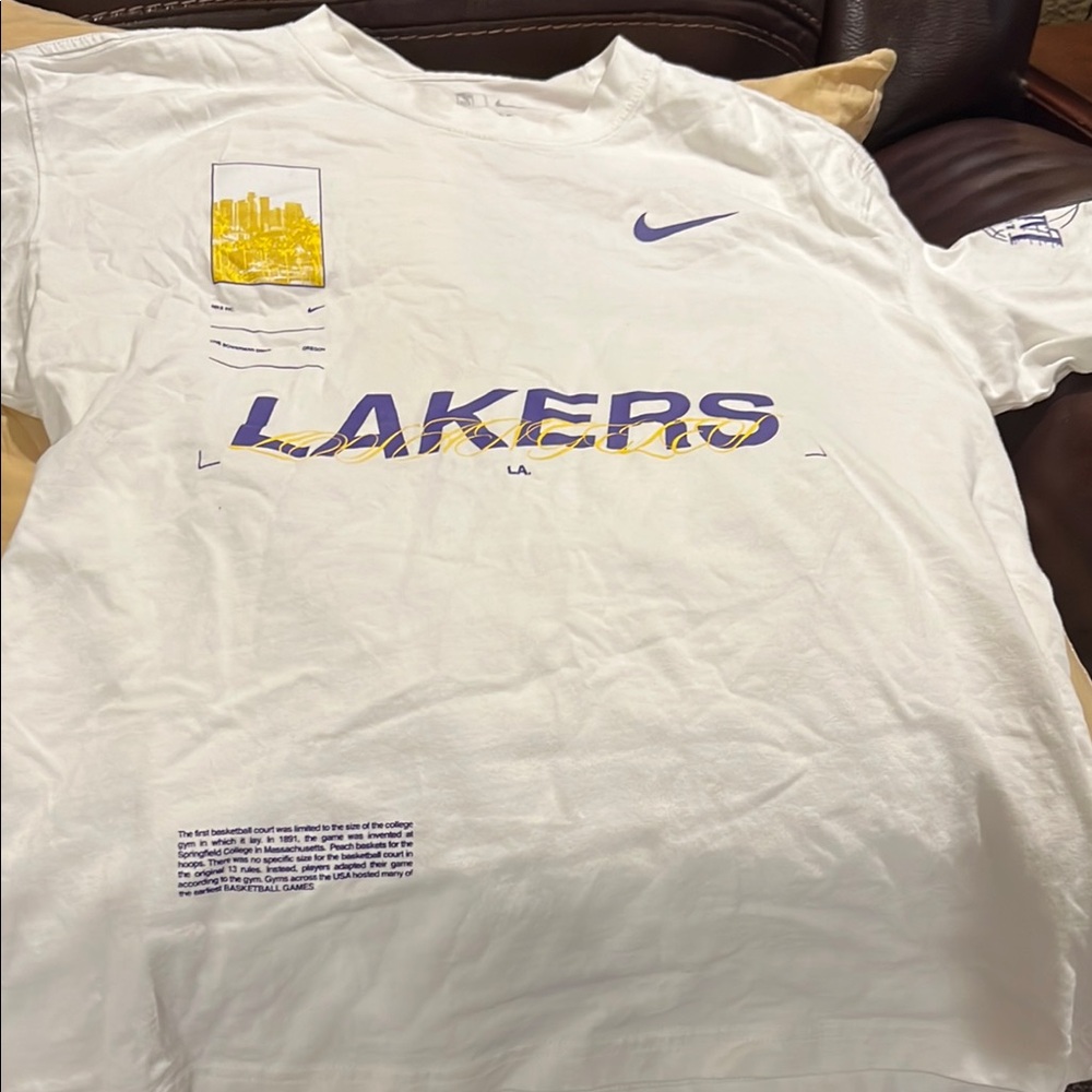 Nike White Lakers Tee with Purple and Yellow Accents Mens small loose fit